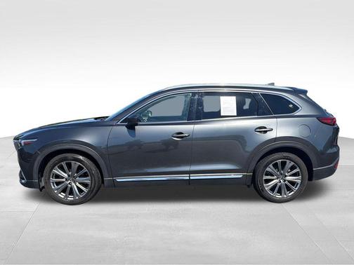 Machine Gray Metallic 2023 Mazda CX-9 Signature