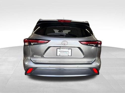 Heavy Metal 2026 Toyota Highlander Limited