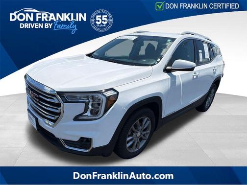 Summit White 2024 GMC Terrain SLT