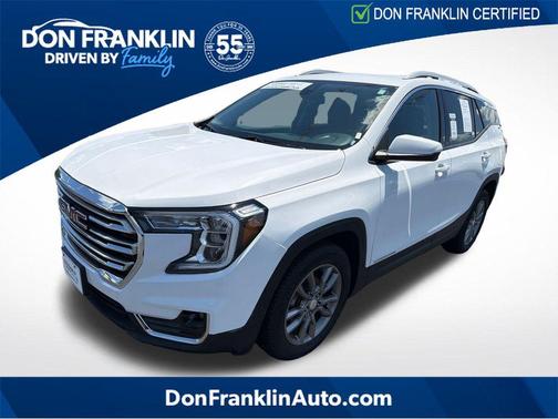 Summit White 2024 GMC Terrain SLT