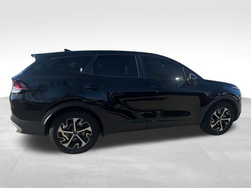 Ebony Black 2025 Kia Sportage EX