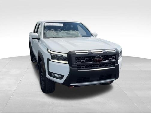 Glacier White 2025 Nissan Frontier PRO-4X