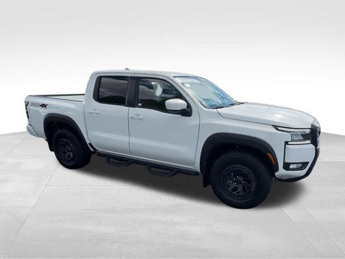 Glacier White 2025 Nissan Frontier PRO-4X