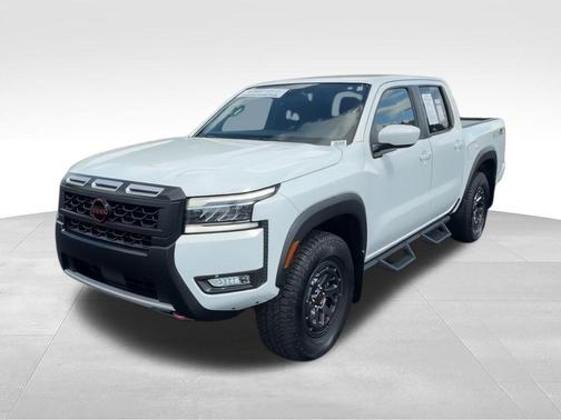 Glacier White 2025 Nissan Frontier PRO-4X