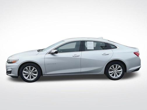 Silver Ice Metallic 2021 Chevrolet Malibu LT