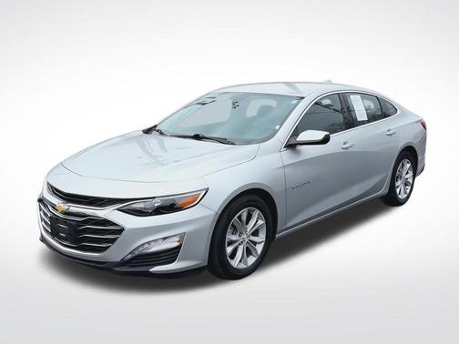 Silver Ice Metallic 2021 Chevrolet Malibu LT