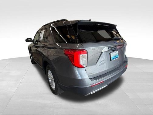 Carbonized Gray Metallic 2023 Ford Explorer XLT