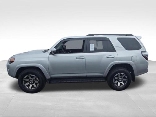 Classic Silver Metallic 2023 Toyota 4Runner TRD Off Road