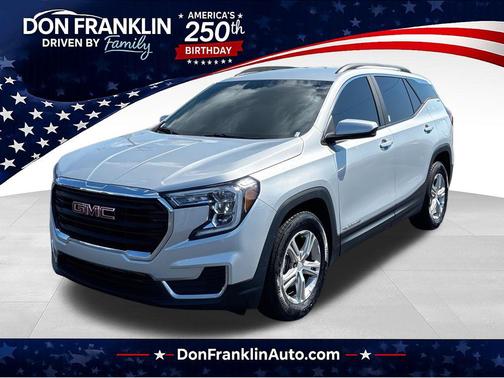 Quicksilver Metallic 2022 GMC Terrain SLE