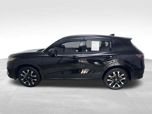 Crystal Black Pearl 2026 Honda HR-V EX-L