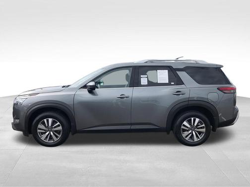 Gun Metallic 2023 Nissan Pathfinder SL 4WD