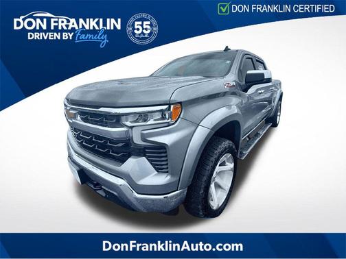 Sterling Gray Metallic 2024 Chevrolet Silverado 1500 LT