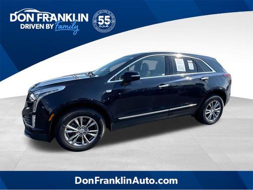 Stellar Black Metallic 2021 Cadillac XT5 Premium Luxury