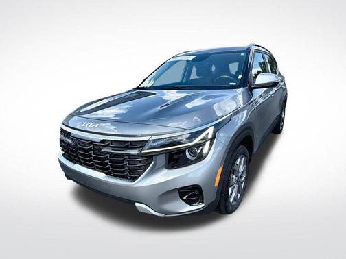 Steel Gray 2024 Kia Seltos S