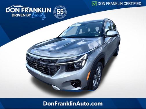 Steel Gray 2024 Kia Seltos S