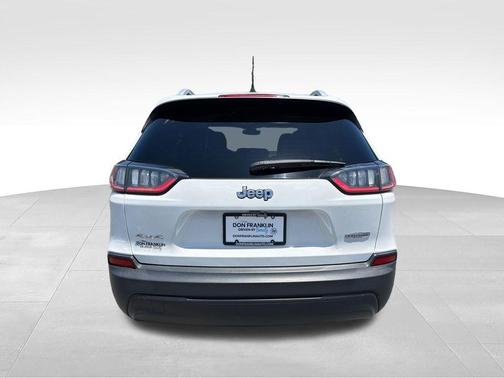 Bright White Clearcoat 2019 Jeep Cherokee Latitude Plus