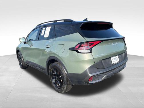 Jungle Green/Ebony Black Roof 2023 Kia Sportage S