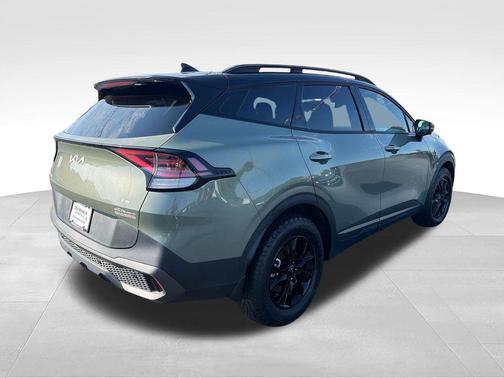 Jungle Green/Ebony Black Roof 2023 Kia Sportage S