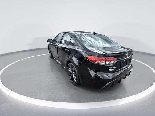 Midnight Black Metallic 2026 Toyota Corolla SE