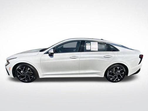 Snow White Pearl 2025 Kia K5 EX