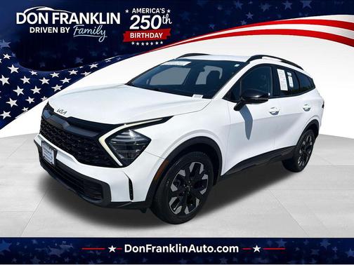 Glacial White Pearl 2024 Kia Sportage X-Line
