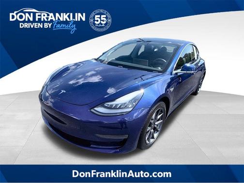 Deep Blue Metallic 2019 Tesla Model 3 Long Range