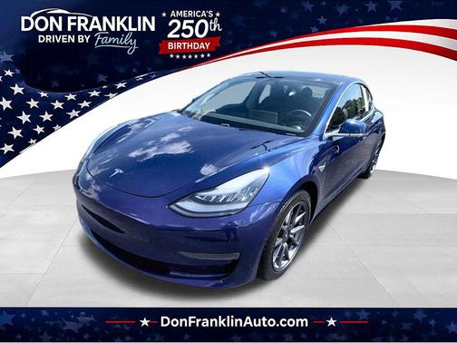 Deep Blue Metallic 2019 Tesla Model 3 Long Range