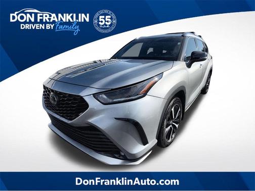 Celestial Silver Metallic 2022 Toyota Highlander XSE