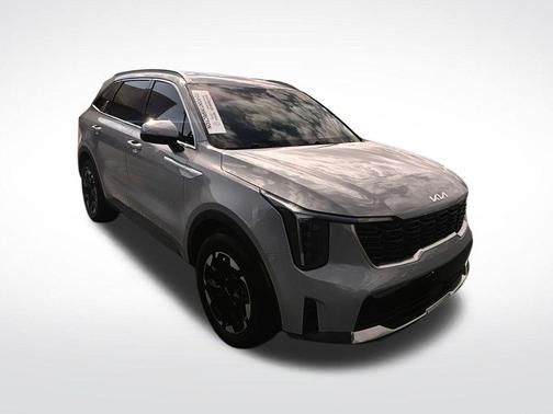 Wolf Gray 2025 Kia Sorento S