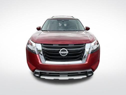 Scarlet Ember Tintcoat 2023 Nissan Pathfinder SL 4WD