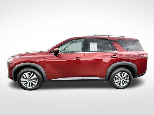 Scarlet Ember Tintcoat 2023 Nissan Pathfinder SL 4WD