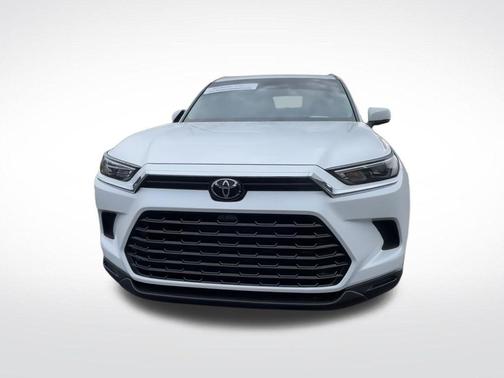 Wind Chill Pearl 2024 Toyota Grand Highlander XLE