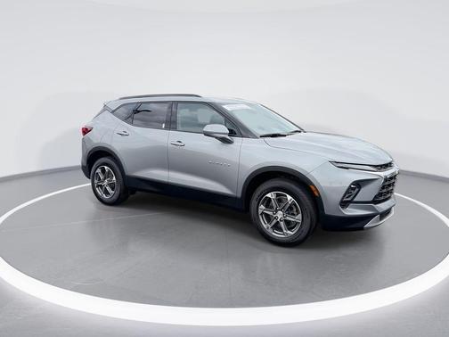 Sterling Gray Metallic 2023 Chevrolet Blazer 2LT
