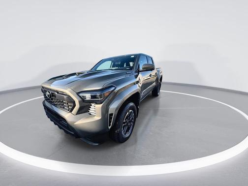 Bronze Oxide 2026 Toyota Tacoma Hybrid TRD Sport