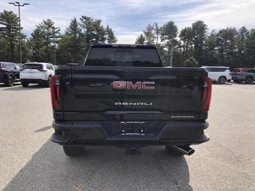 2026 GMC Sierra 2500 Denali