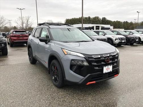 2025 Nissan Rogue Rock Creek