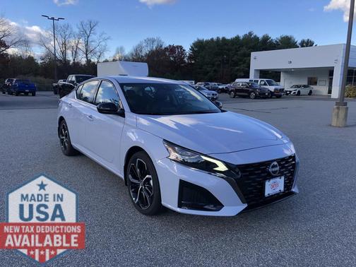 2025 Nissan Altima SR FWD