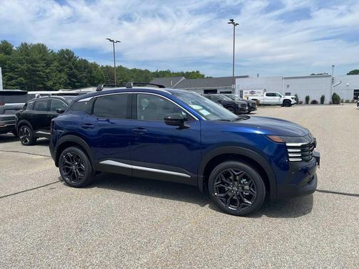 Deep Blue Pearl 2026 Nissan Kicks SR