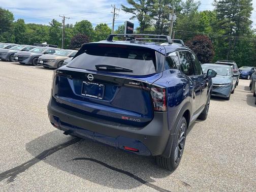 Deep Blue Pearl 2026 Nissan Kicks SR