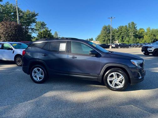 Blue Steel Metallic 2018 GMC Terrain SLE