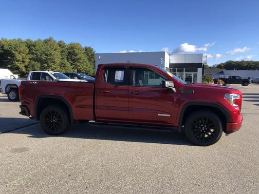 2022 GMC Sierra 1500 Elevation