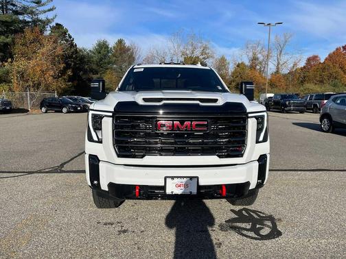 Summit White 2026 GMC Sierra 2500 AT4