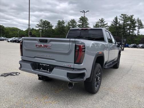 2025 GMC Sierra 2500 AT4