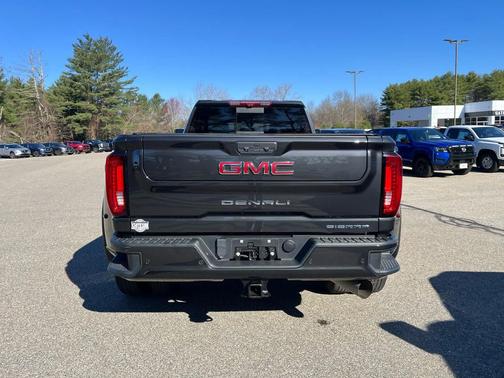 2021 GMC Sierra 3500 Denali