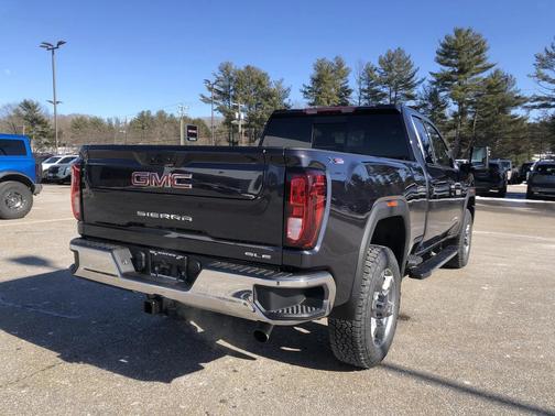 2026 GMC Sierra 2500 SLE