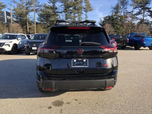 2025 Nissan Rogue Rock Creek