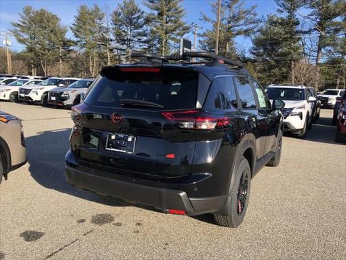 2025 Nissan Rogue Rock Creek