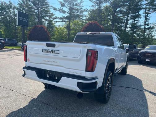 Summit White 2024 GMC Sierra 2500 Denali Ultimate