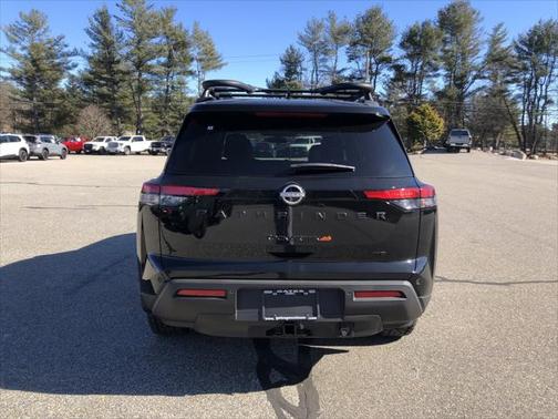 2025 Nissan Pathfinder Rock Creek 4WD