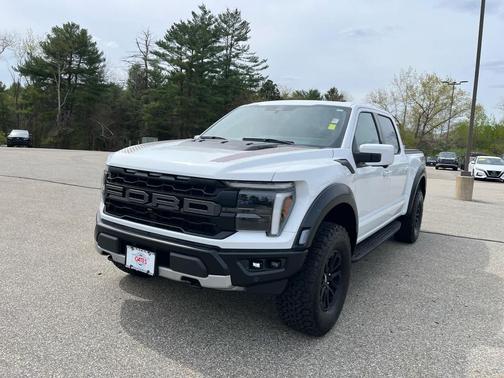 Oxford White 2024 Ford F-150 Raptor